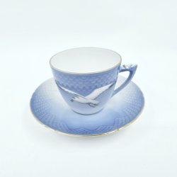 M�gestel Kaffekop nr. 102 Med Guldkant. 2 sortering