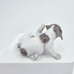 Royal Copenhagen Figur Pointer Hvalpe nr. 453. sortering 1 
