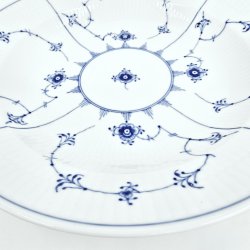 Musselmalet Riflet Dyb Tallerken nr. 607. sortering 2  