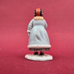 Firklveren Figur Julepige Med Blomster.