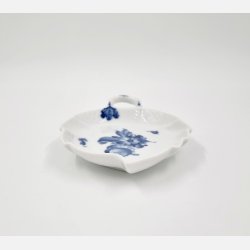 Bl Blomst Flettet Blad Asiet nr. 10-8001. sortering 2 