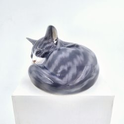Royal Copenhagen Figur Sovende Kat nr. 422. sortering 1 