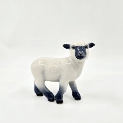 Royal Copenhagen Figur Lam nr. 758. sortering 1 