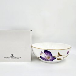 Royal Copenhagen Flora Sk�l Pansy nr 575. sortering 1