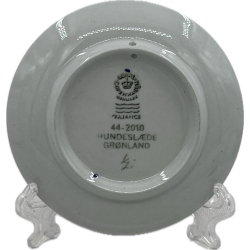 Royal Copenhagen Miniature Plate Hundeslde Grnland 44-2010 