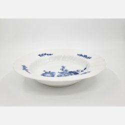 Bl Blomst Svejfet Stor Dyb Tallerken nr. 10-1614. sortering 2