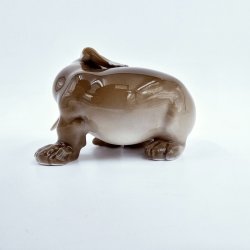 Royal Copenhagen Gravhund nr. 1407. sortering 2 