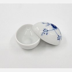 B &amp; G Musselmalet Pskeg nr. 693. sortering 1