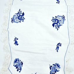 Bl Blomst Hndbroderet Dug  