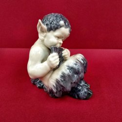 Royal Copenhagen Figur Faun Med Panfljte nr. 1736. sortering 1 
