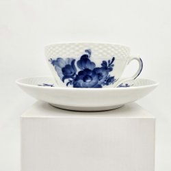 Bl Blomst Flettet Tekop nr. 10-8269. sortering 2  