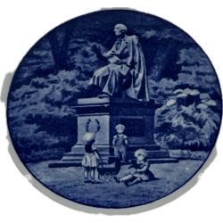 Royal Copenhagen Miniature Plate H.C.Andersen 48-2010 