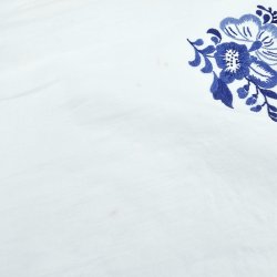 Bl Blomst Hndbroderet Dug  