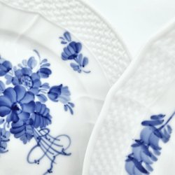 Bl Blomst Svejfet Middagstallerken nr. 10-1710. sortering 3 