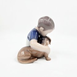 B &amp; G FIgur Dreng Med Gravhund  nr. 1951. sortering 2  
