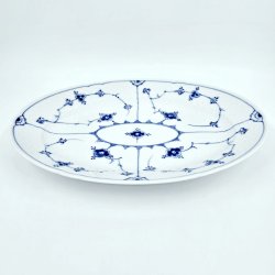 B &amp; G Musselmalet Ovalt Fad nr. 16. sortering 1 