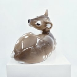 Royal Copenhagen Figur Ddyr Kid nr. 2609. sortering 2  