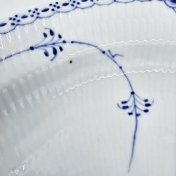 Musselmalet Halvblonde Ovalt Fad nr. 1-534. sortering 2  