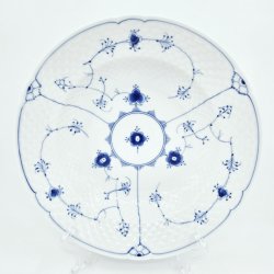 B &amp; G Musselmalet Stor Dyb Tallerken nr. 22. sortering 1