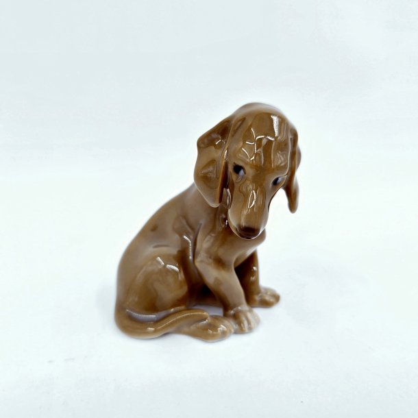 B &amp; G Gravhund Figur nr. 1755. sortering 1