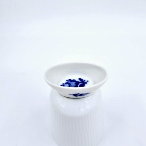 Bl Blomst Flettet Saltkar nr. 10-8245. sortering 1 