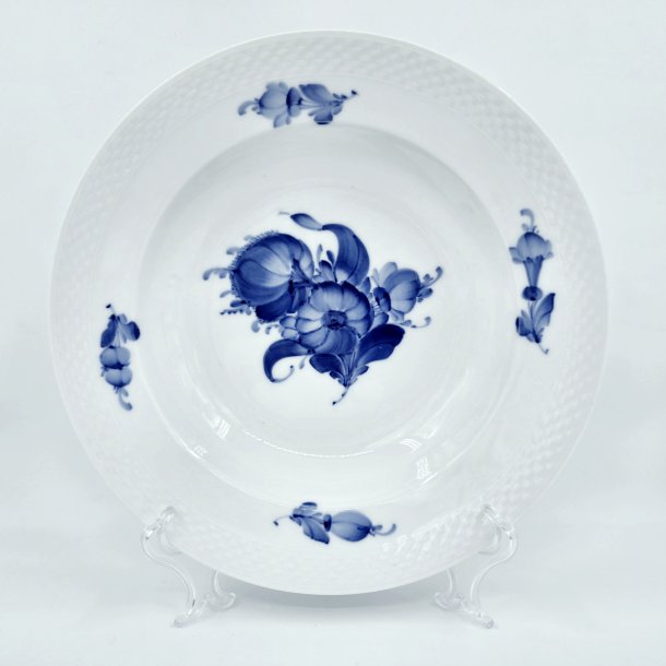 Bl� Blomst Flettet Stor Dyb Tallerken nr. 10-8107. sortering 2