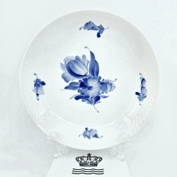 Bl� Blomst Flettet Rundt Fad nr. 10-8212. sortering 2