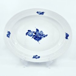 Bl� Blomst Flettet Stort Ovalt Fad�nr. 10-8017. sortering 1 