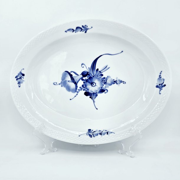 Bl Blomst Flettet Ovalt Fadnr. 10-8018. sortering 1 