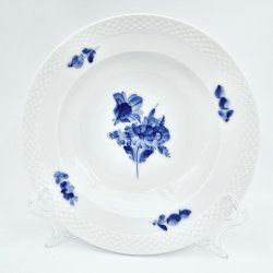 Bl Blomst Flettet Dyb Tallerken nr. 10-8105. sortering 2 