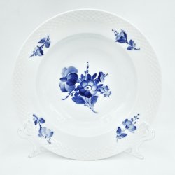 Bl Blomst Flettet Dyb Tallerken nr. 10-8105. sortering 1