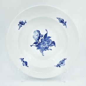 Bl Blomst Flettet Stor Dyb Tallerken nr. 10-8107. sortering 1