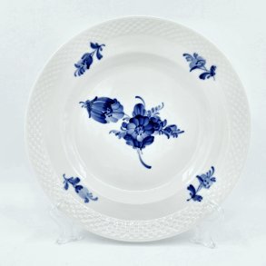 Bl� Blomst Flettet Frokosttallerken nr. 10-8095. sortering 3  