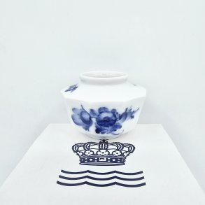 Bl Blomst Kantet Vase nr. 10-8616. sortering 1 