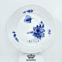 Bl� Blomst Svejfet Middagstallerken nr. 10-1710. sortering 1