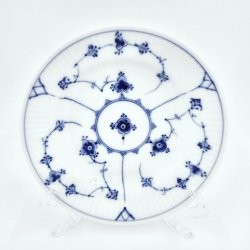 B &amp; G Musselmalet Riflet Brdtallerken  sortering 2