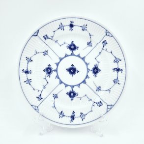 B & G Musselmalet Riflet Sildetallerken nr. 179. sortering 2  