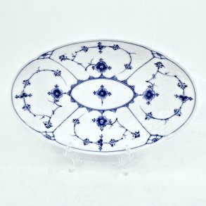 B & G Musselmalet Oval Asiet nr. 39. sortering 1   