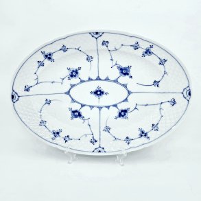 B & G Musselmalet Ovalt Fad nr. 16. sortering 1 