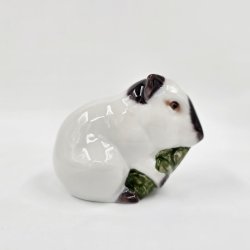 B &amp; G Figur Marsvin Med Salat nr. 2489. sortering 2 