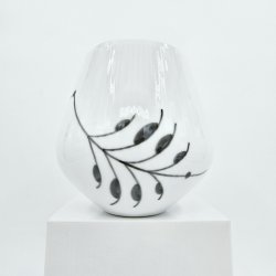 Sort Mega Riflet Vase nr. 680. sortering 1 