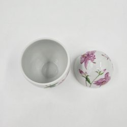 Royal Copenhagen Bonbonniere Akeleje 2016. Sortering 1 