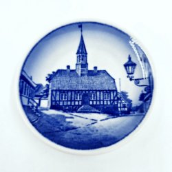 Royal Copenhagen Mini Platte Ebeltoft R�dhus 75-2010    