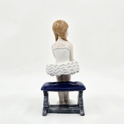 Royal Copenhagen Figur Den Lille Ballerina nr. 137. sortering 1 
