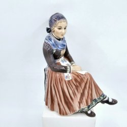 Dahl Jensen Amagerpige nr. 1110. sortering 2   