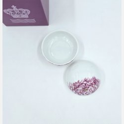 Royal Copenhagen Bonbonniere Krysantemum 2021. Sortering 1 