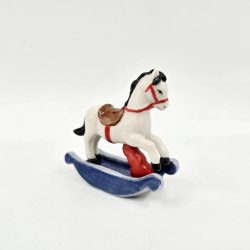 Royal Copenhagen Gyngeh�st nr. 143. sortering 1 