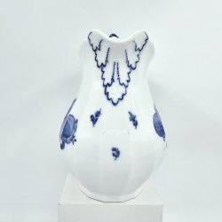 Bl Blomst Kantet Kande nr. 10-8522. sortering 1  