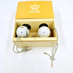 Royal Copenhagen P�ske�g Sm�rblomst &amp; Sm�rblomst Blade 2021. Sortering 1