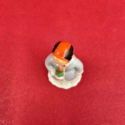 Firklveren Figur Julepige Med Blomster.